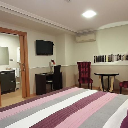 Hostal El Lechuguero Cascante Екстер'єр фото