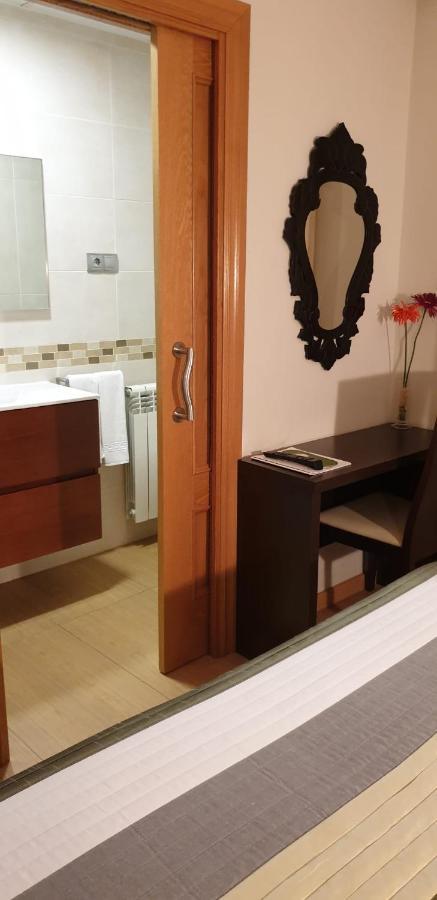 Hostal El Lechuguero Cascante Екстер'єр фото