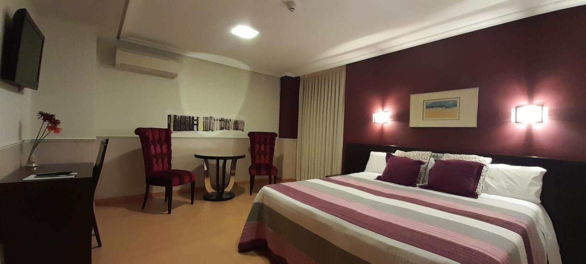 Hostal El Lechuguero Cascante Екстер'єр фото